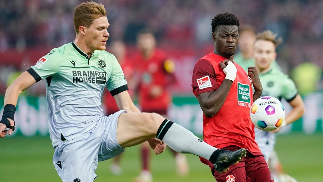 关于汉堡队以零封对手，展现出色防守能力的信息