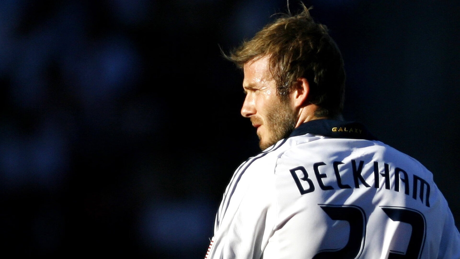 坎特领衔的橙色奇迹，荷兰绝杀塞维利亚背后的战术革命与精神传承